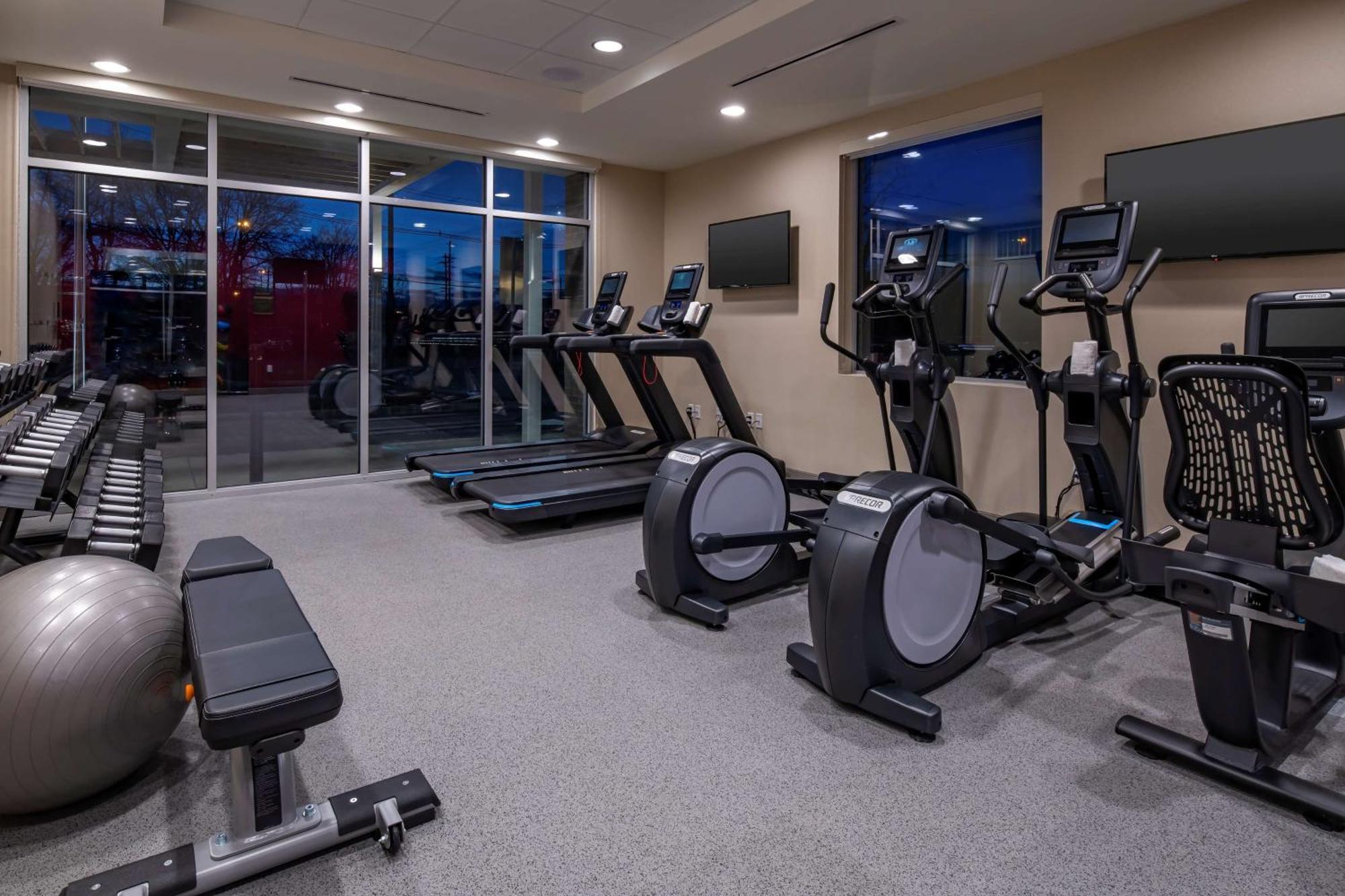 Home2 Suites By Hilton Wayne, Nj Bagian luar foto
