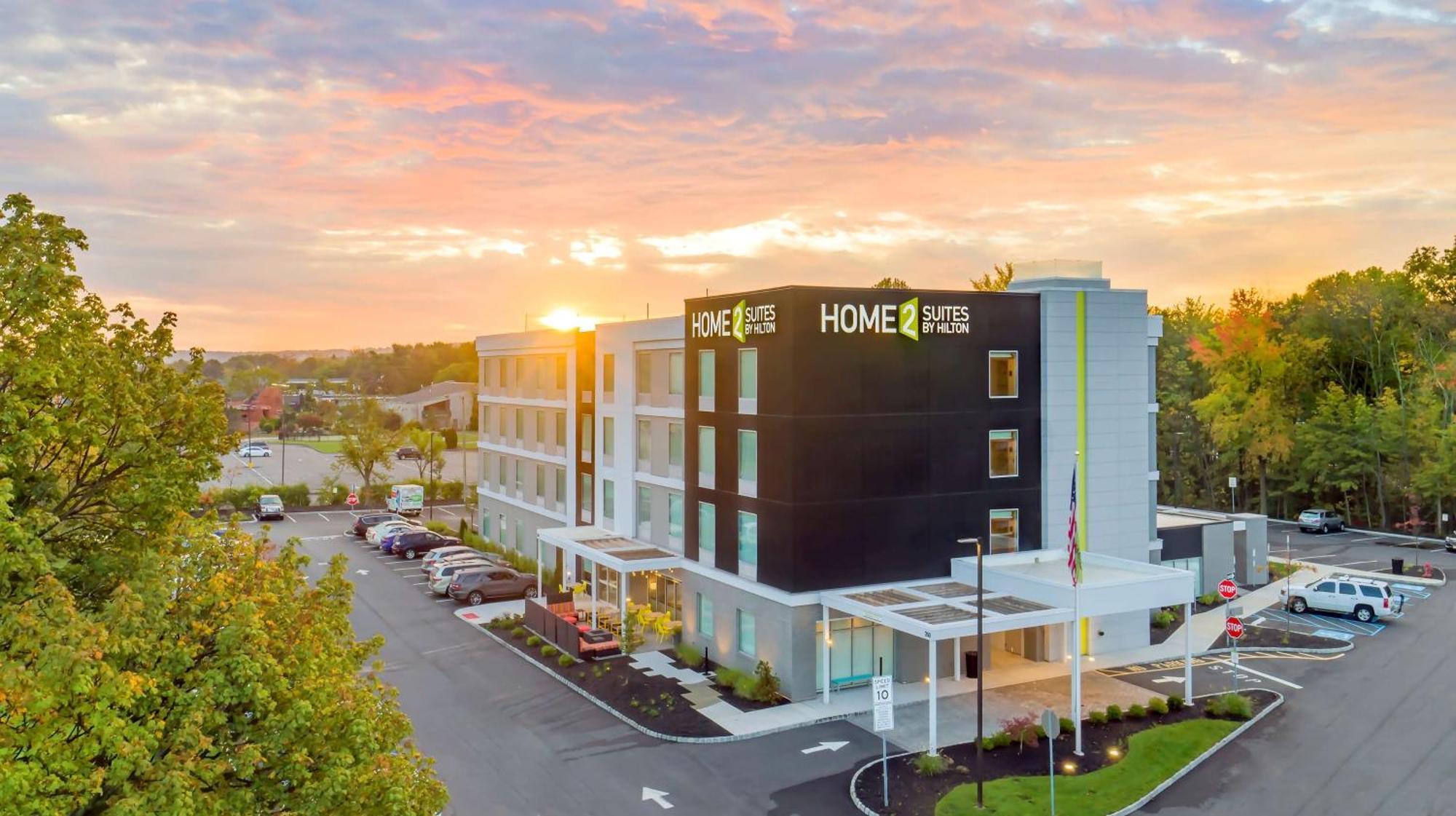 Home2 Suites By Hilton Wayne, Nj Bagian luar foto